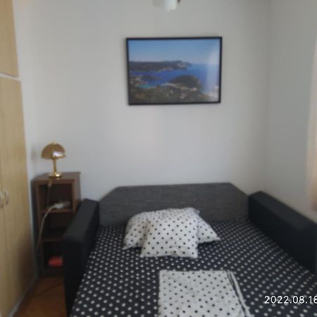 3 Hippos Apartman Budapest Esterno foto