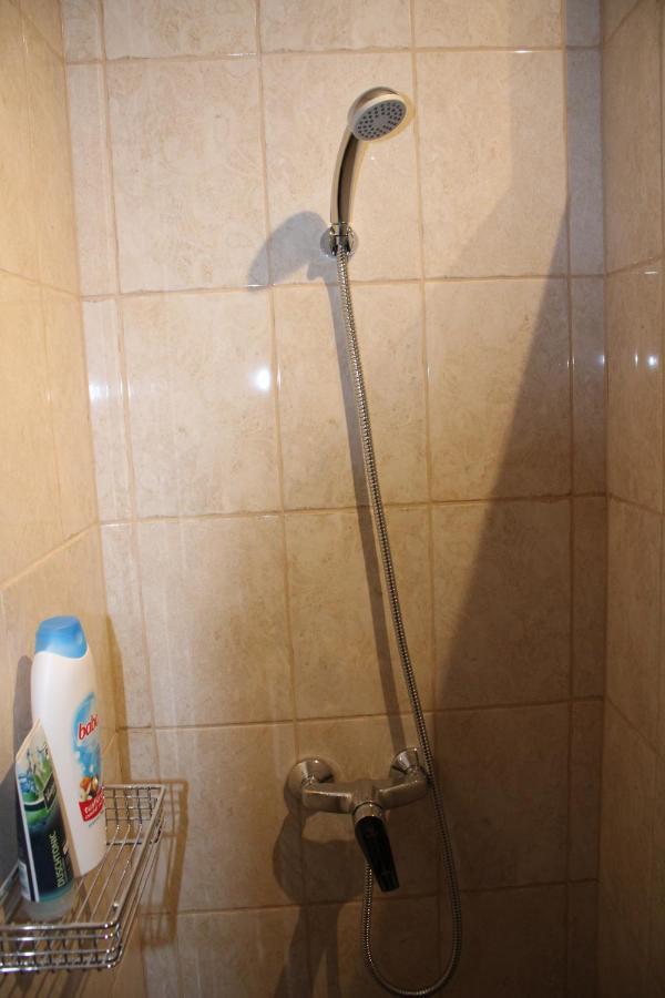 3 Hippos Apartman Budapest Esterno foto